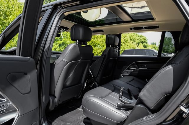 New 2027 Land Rover Range Rover Long Wheelbase SE AWD/4WD image 45