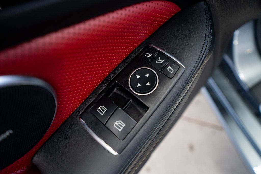 Used 2017 Mercedes-Benz SLC 43 AMG w/ Premium 3 Package image 27