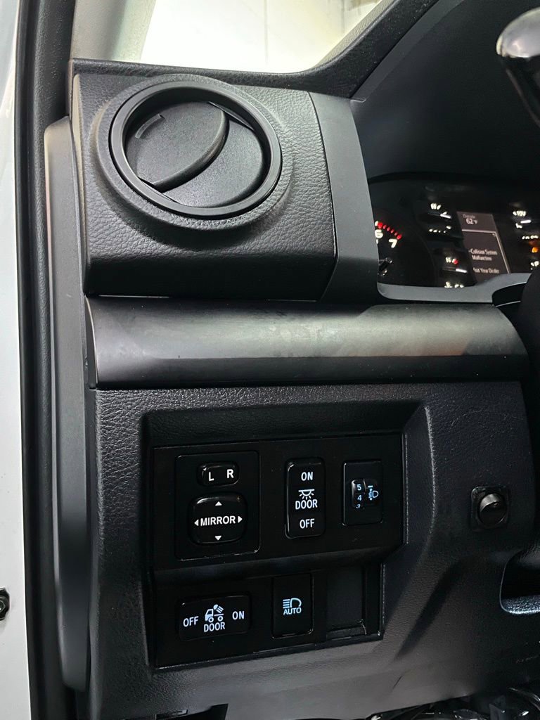 Used 2019 Toyota Tundra SR image 25
