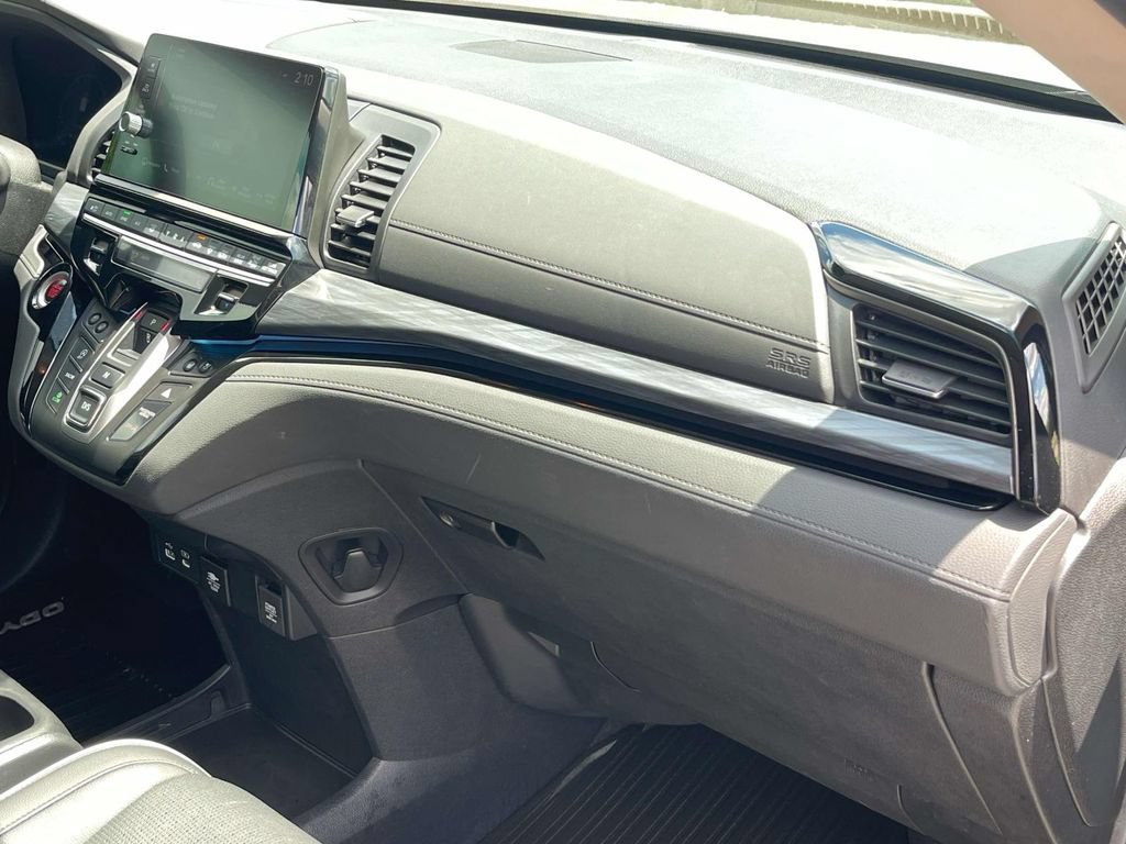 Used 2025 Honda Odyssey Elite image 31