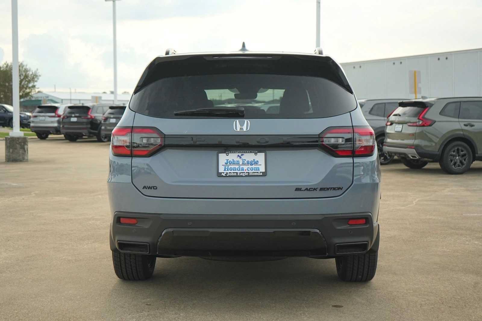 New 2026 Honda Pilot Black Edition image 5