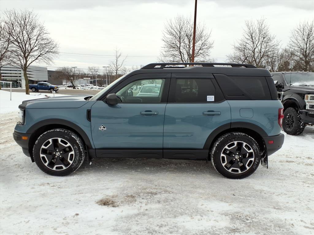Certified 2022 Ford Bronco Sport Outer Banks w/ Tech Package image 2