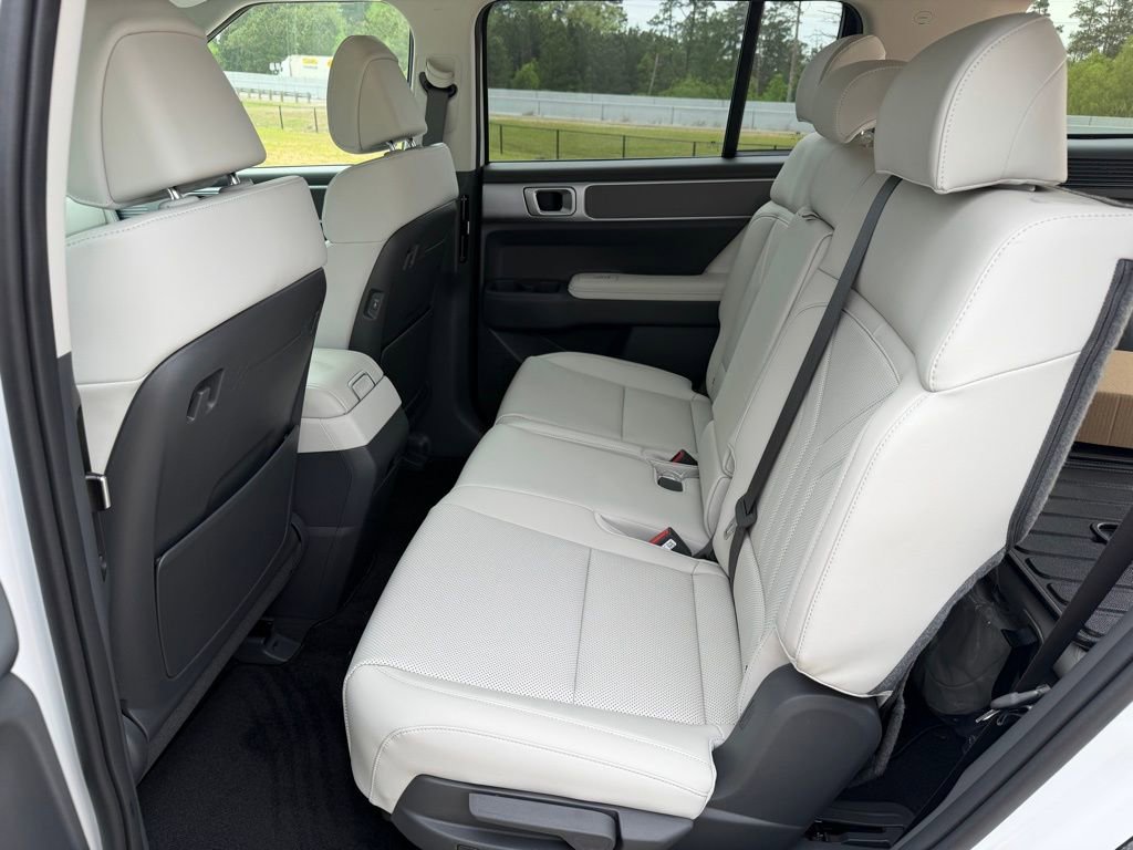New 2026 Hyundai Santa Fe SEL FWD image 14