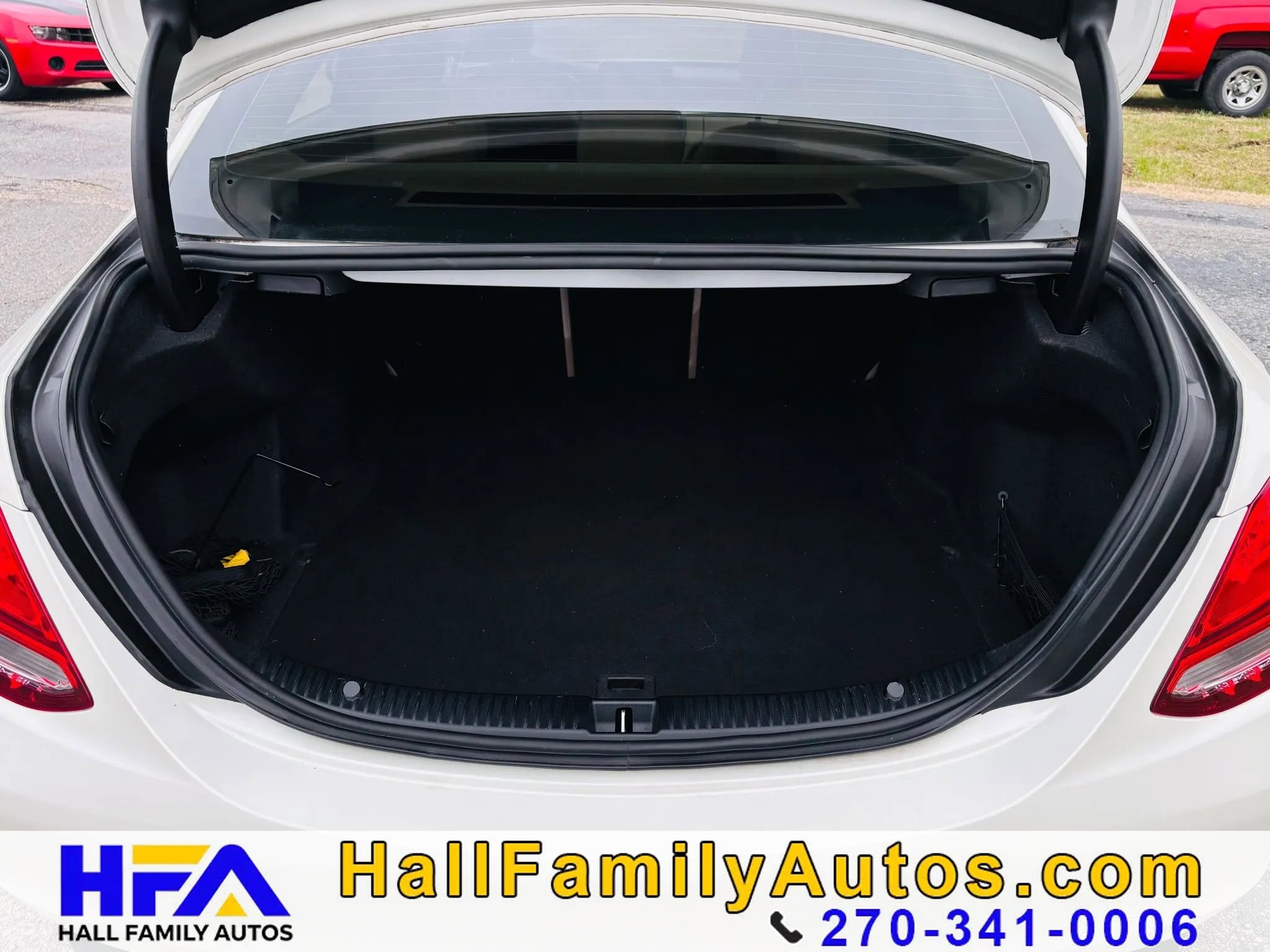 Used 2018 Mercedes-Benz C 300 C 300 4MATIC Sedan 4D image 28