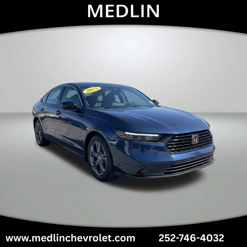 Used 2025 Honda Accord SE image 4