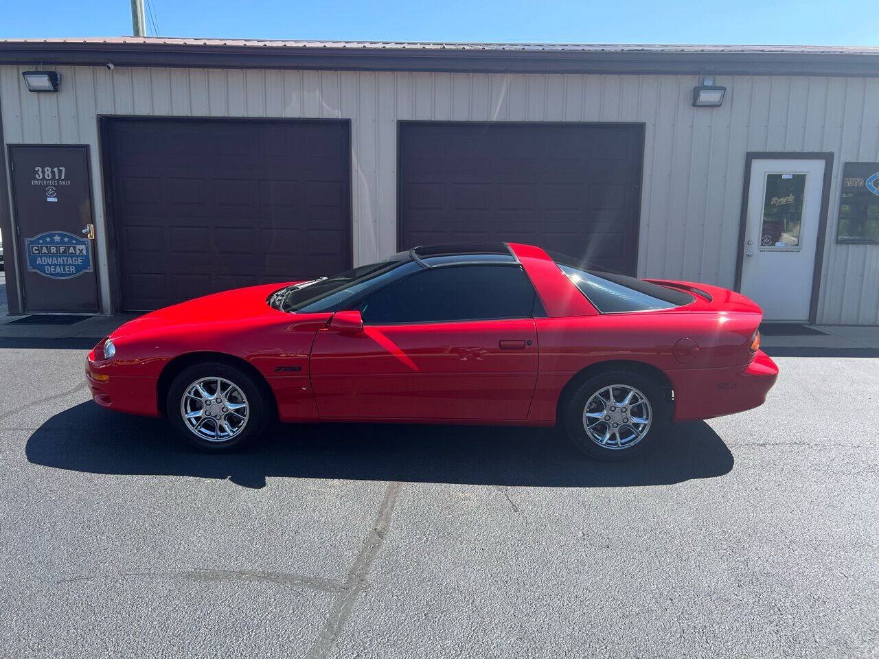 Used 2002 Chevrolet Camaro Z28 w/ Preferred Equipment Group 2 RWD image 5