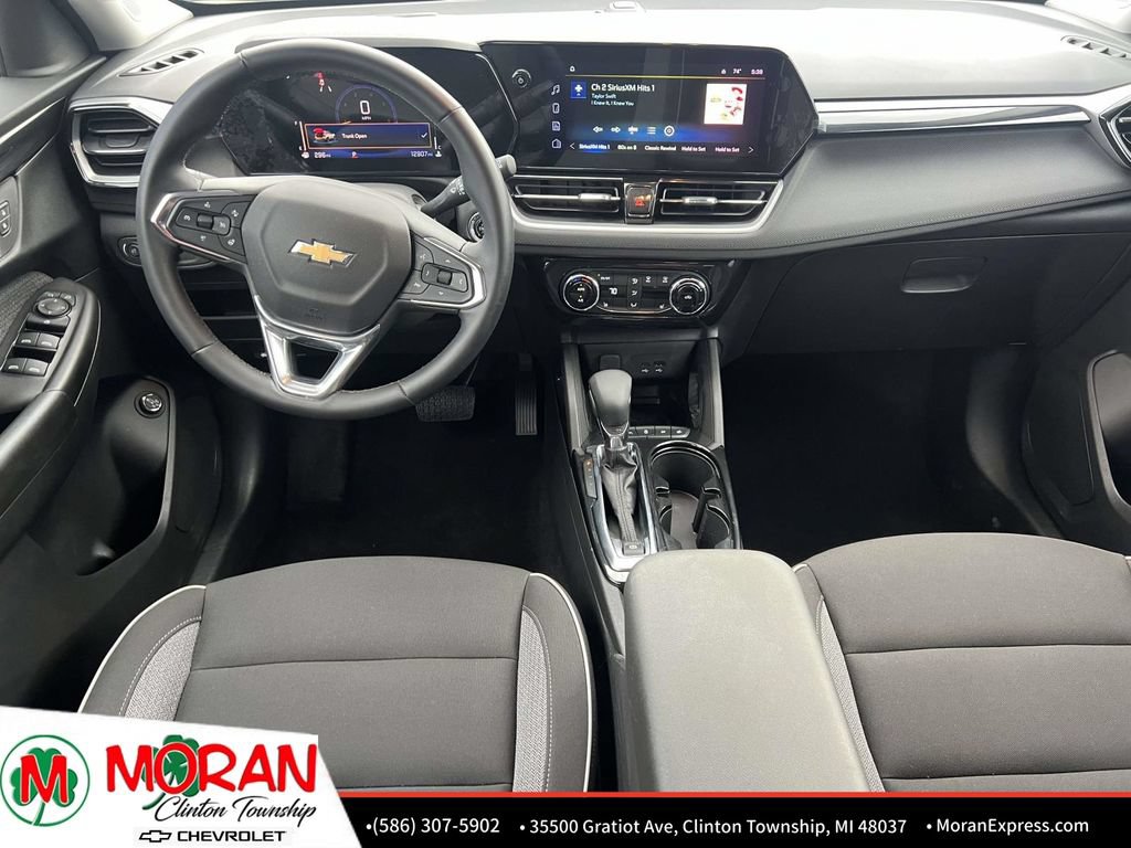 Certified 2024 Chevrolet TrailBlazer LT w/ Convenience Package FWD image 15