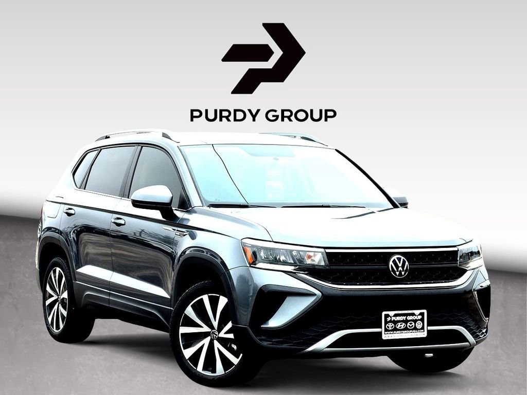 Used 2022 Volkswagen Taos SE image 1