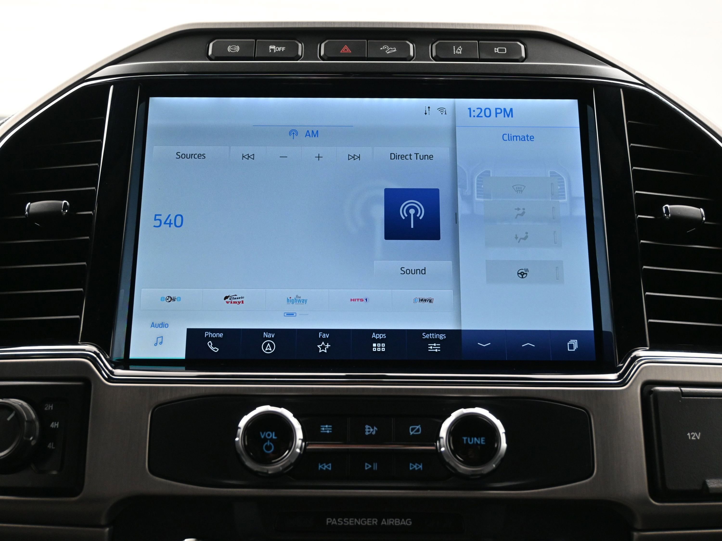 Used 2022 Ford F350 Platinum image 29