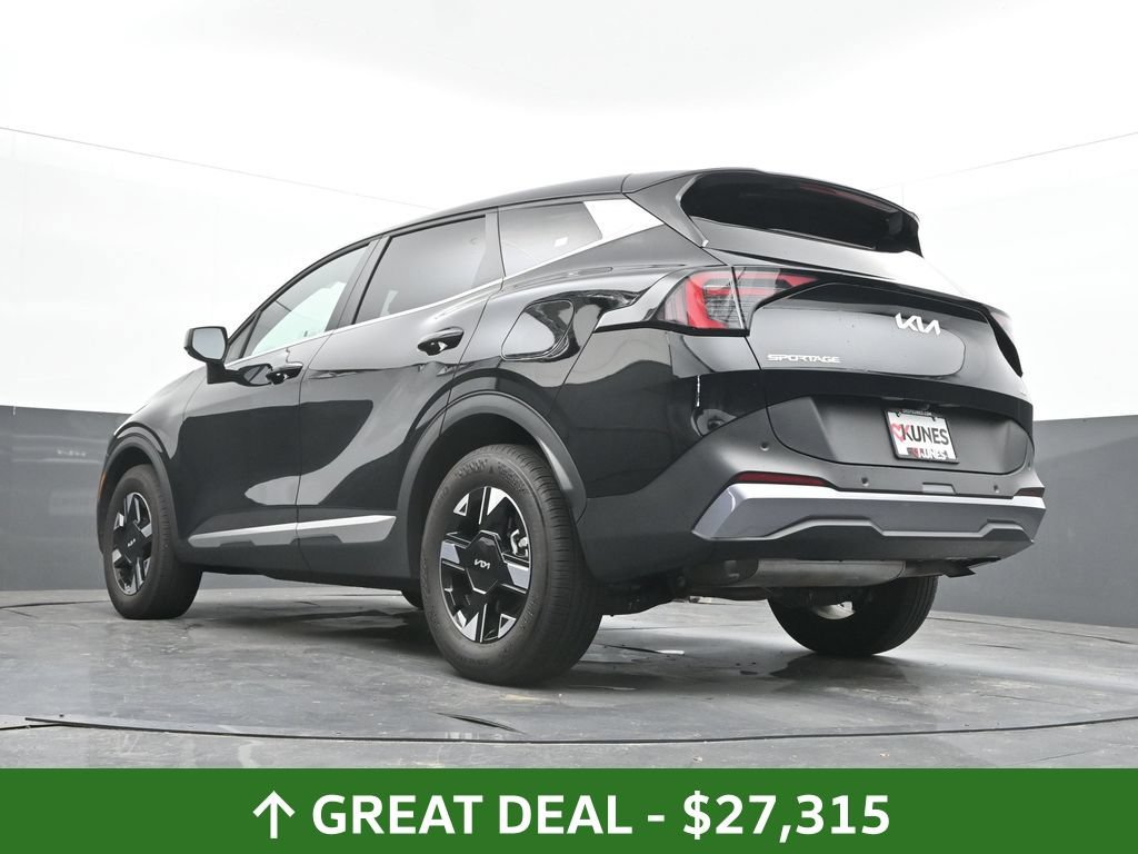 Used 2026 Kia Sportage LX AWD/4WD image 38