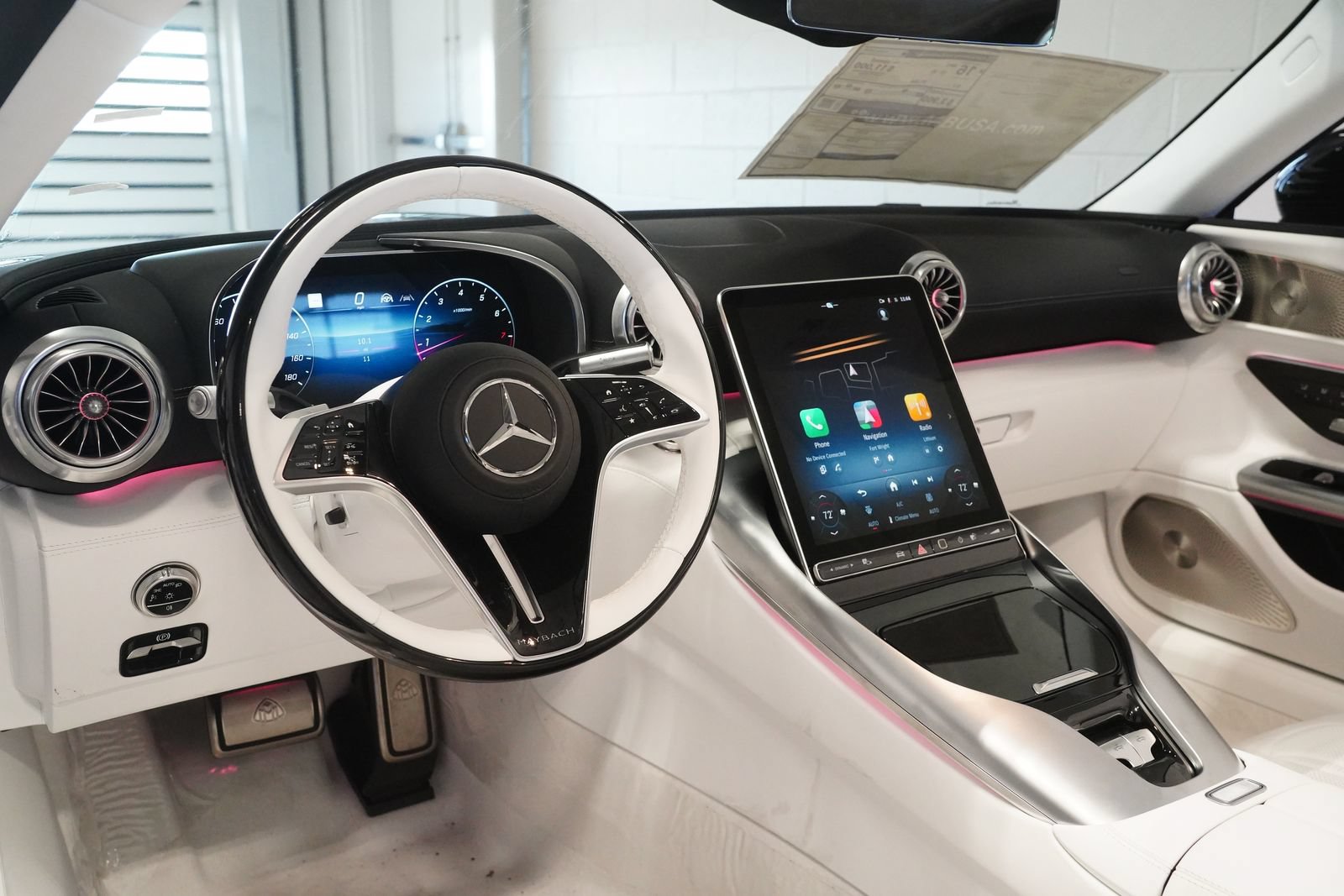 New 2026 Mercedes-Benz Maybach SL 680 image 21