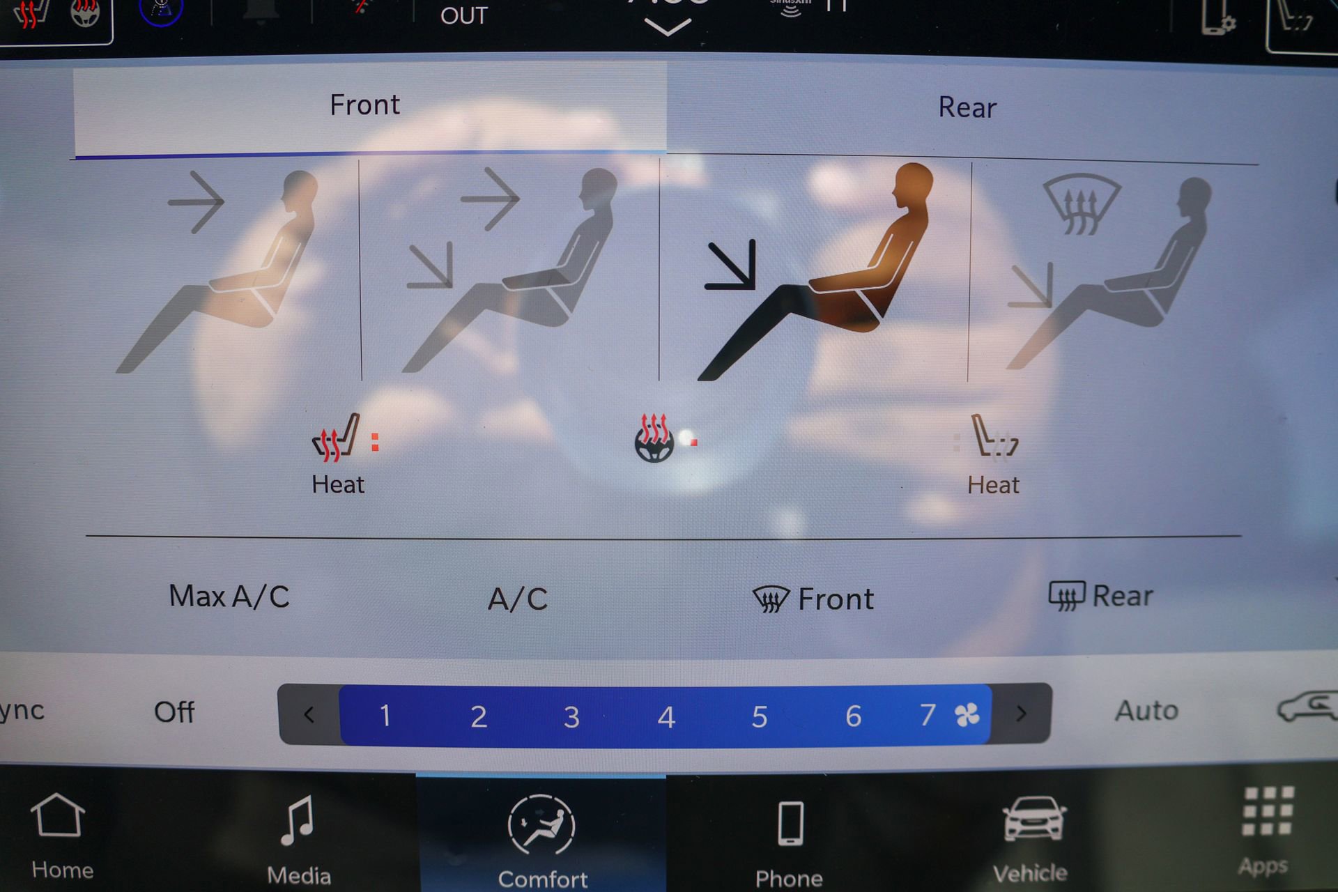 New 2026 Chrysler Voyager LX FWD image 18
