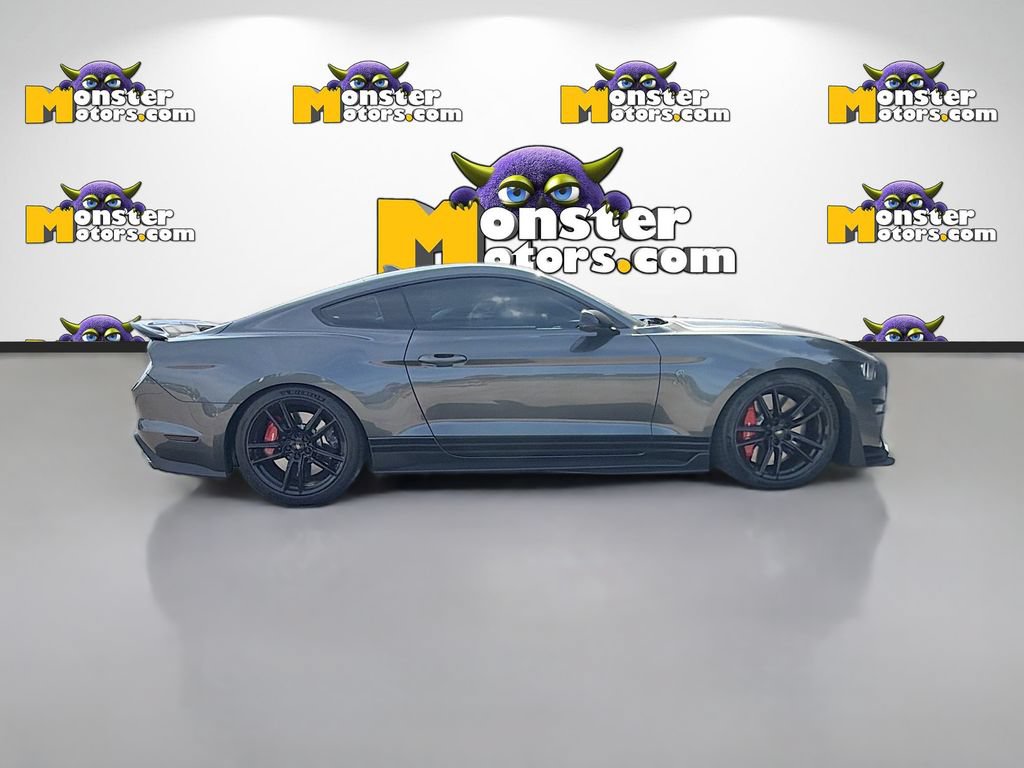 Used 2020 Ford Mustang Shelby GT500 w/ Technology Package RWD image 4