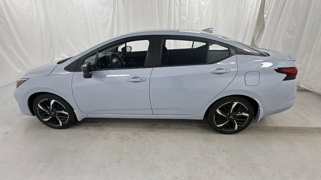 New 2025 Nissan Versa SR w/ Trunk Package image 6
