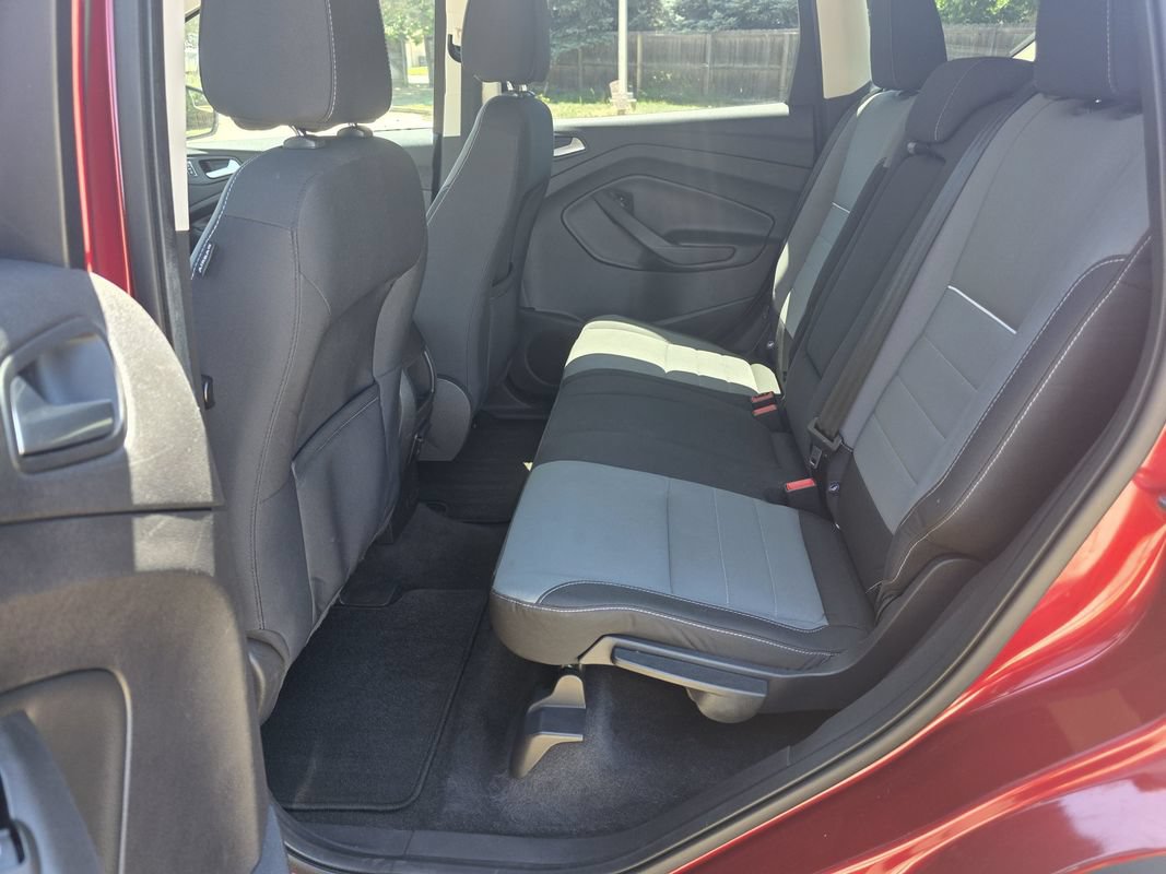 Used 2013 Ford Escape SE AWD/4WD image 17