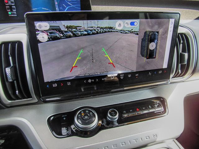 New 2025 Ford Expedition Max Active image 15