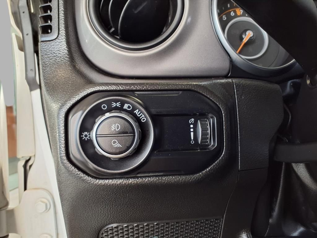 Certified 2023 Jeep Gladiator Sport image 13