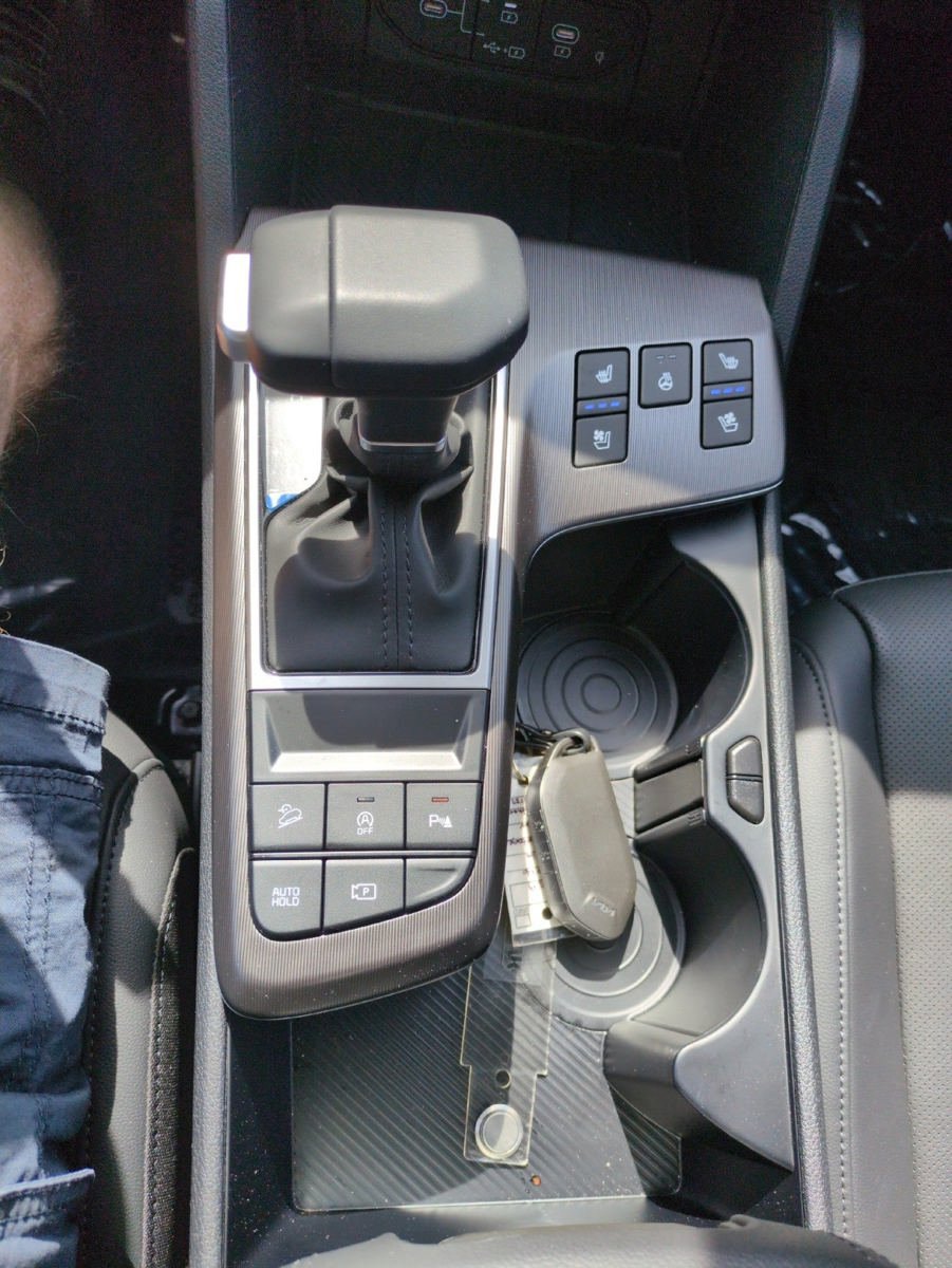 New 2026 Kia Sportage SX FWD image 28