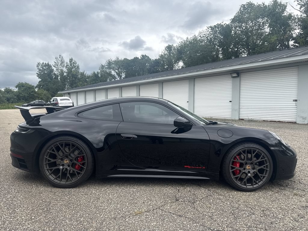 Used 2024 Porsche 911 Carrera S RWD image 6