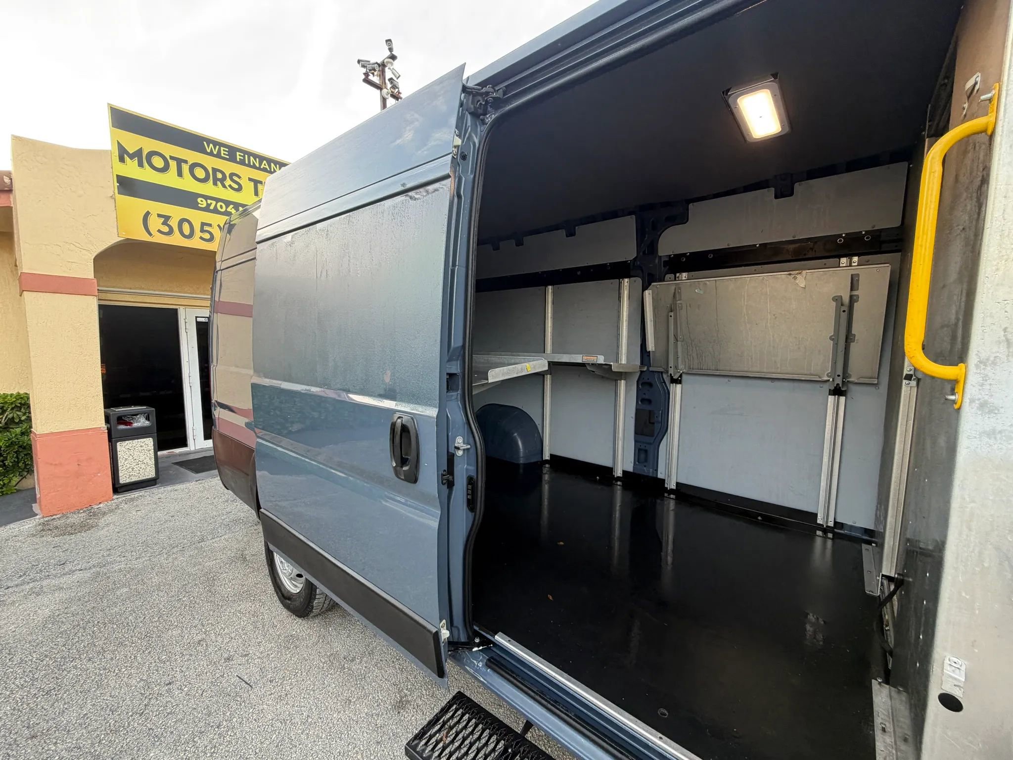 Used 2021 RAM ProMaster 3500 image 7