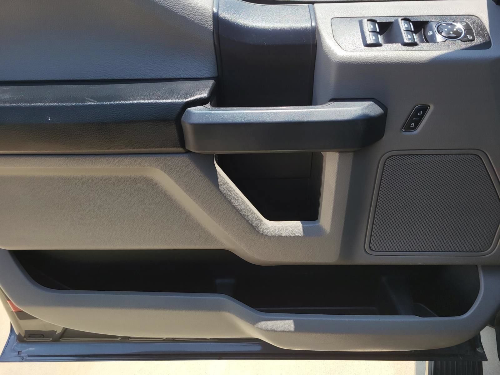 Used 2016 Ford F150 XL w/ Equipment Group 101A Mid RWD image 18