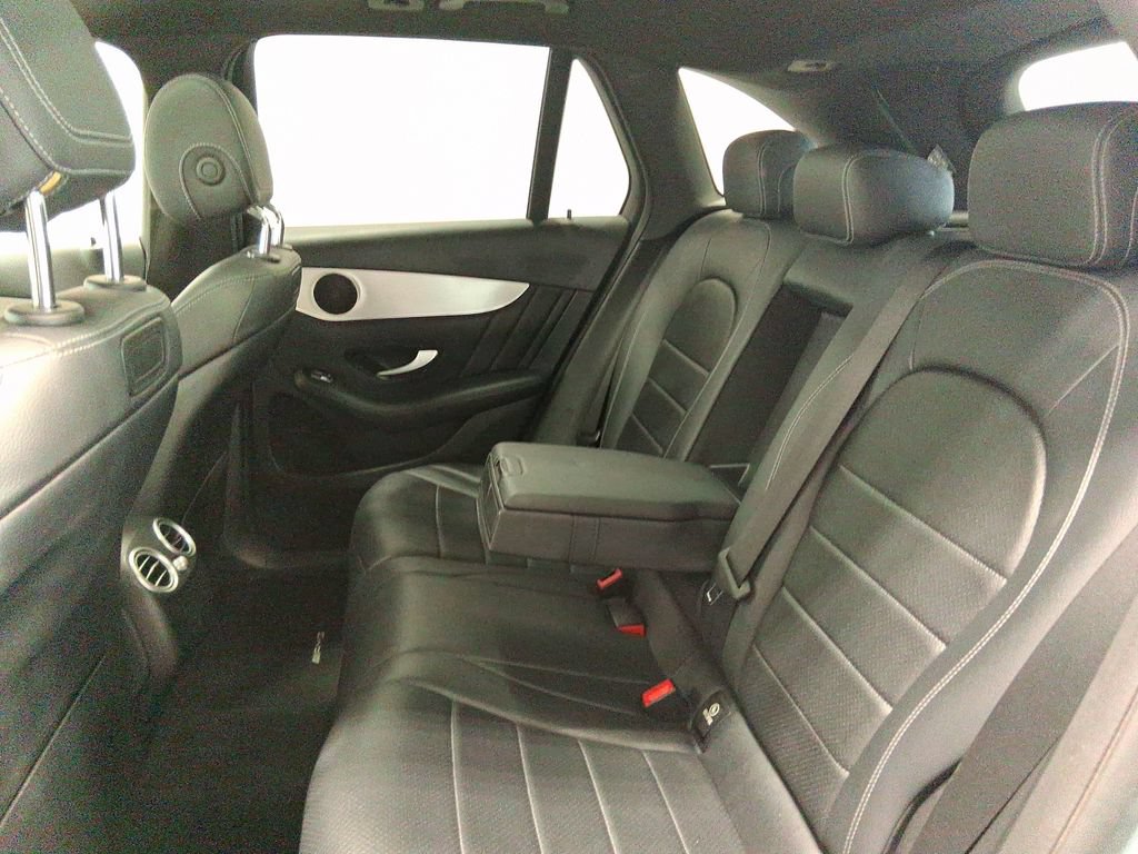 Used 2019 Mercedes-Benz GLC 300 image 10