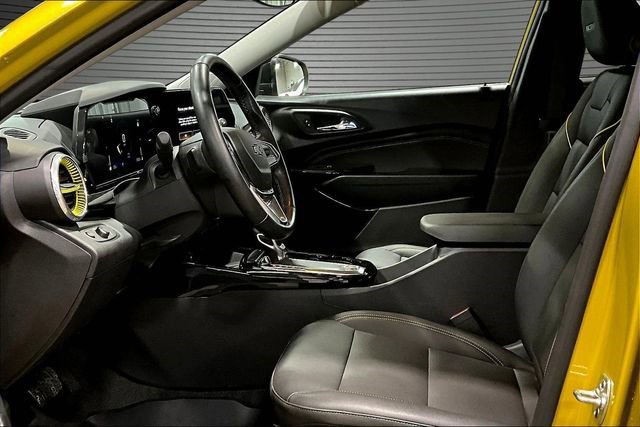 Certified 2024 Chevrolet Trax ACTIV w/ Sunroof Package FWD image 19