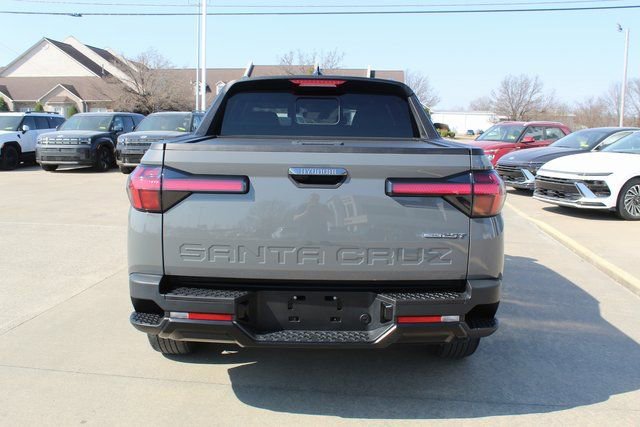 Used 2024 Hyundai Santa Cruz Night image 4