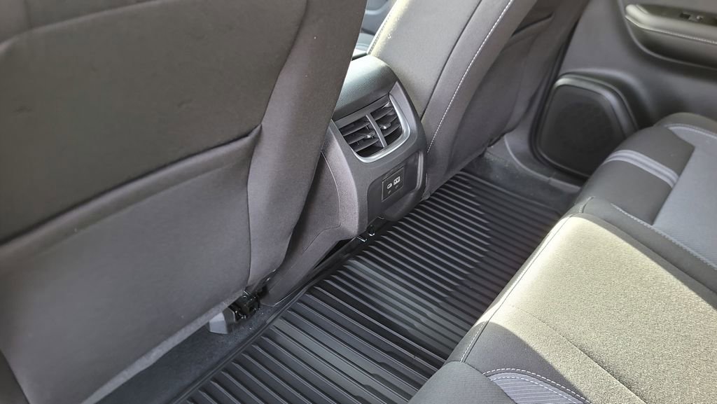 New 2026 Chevrolet Blazer LT w/ Convenience Package image 26