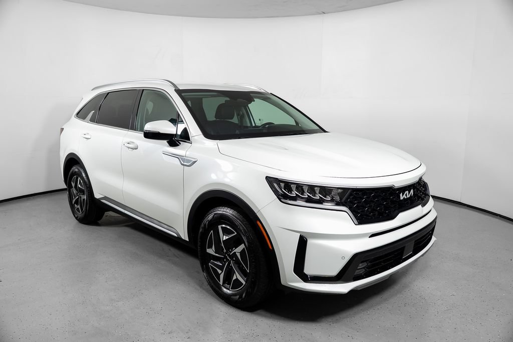 Used 2023 Kia Sorento EX FWD image 2