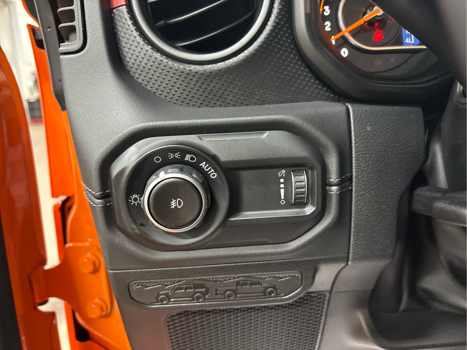 New 2025 Jeep Wrangler Unlimited Rubicon image 16