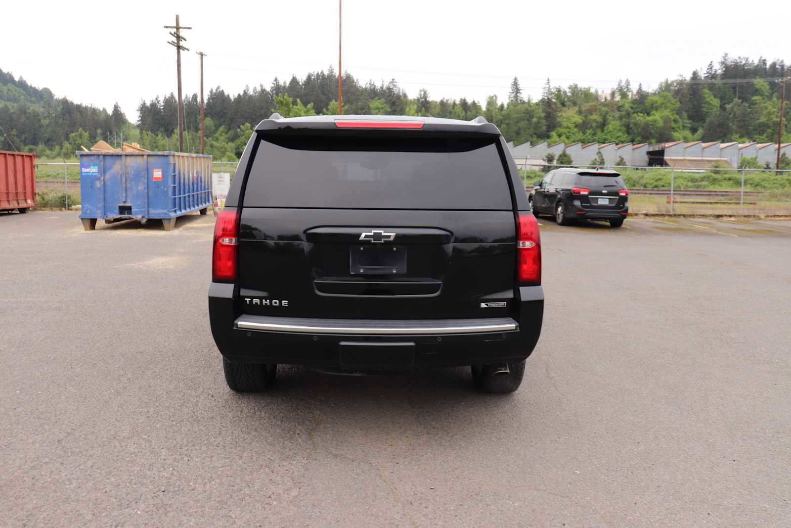 Used 2017 Chevrolet Tahoe Premier AWD/4WD image 6