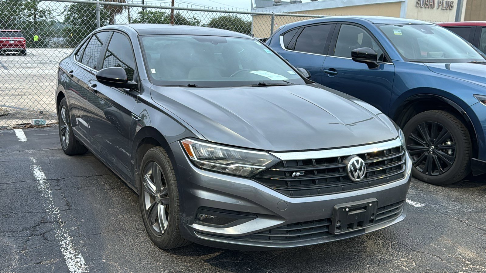 Used 2019 Volkswagen Jetta R-Line FWD image 2