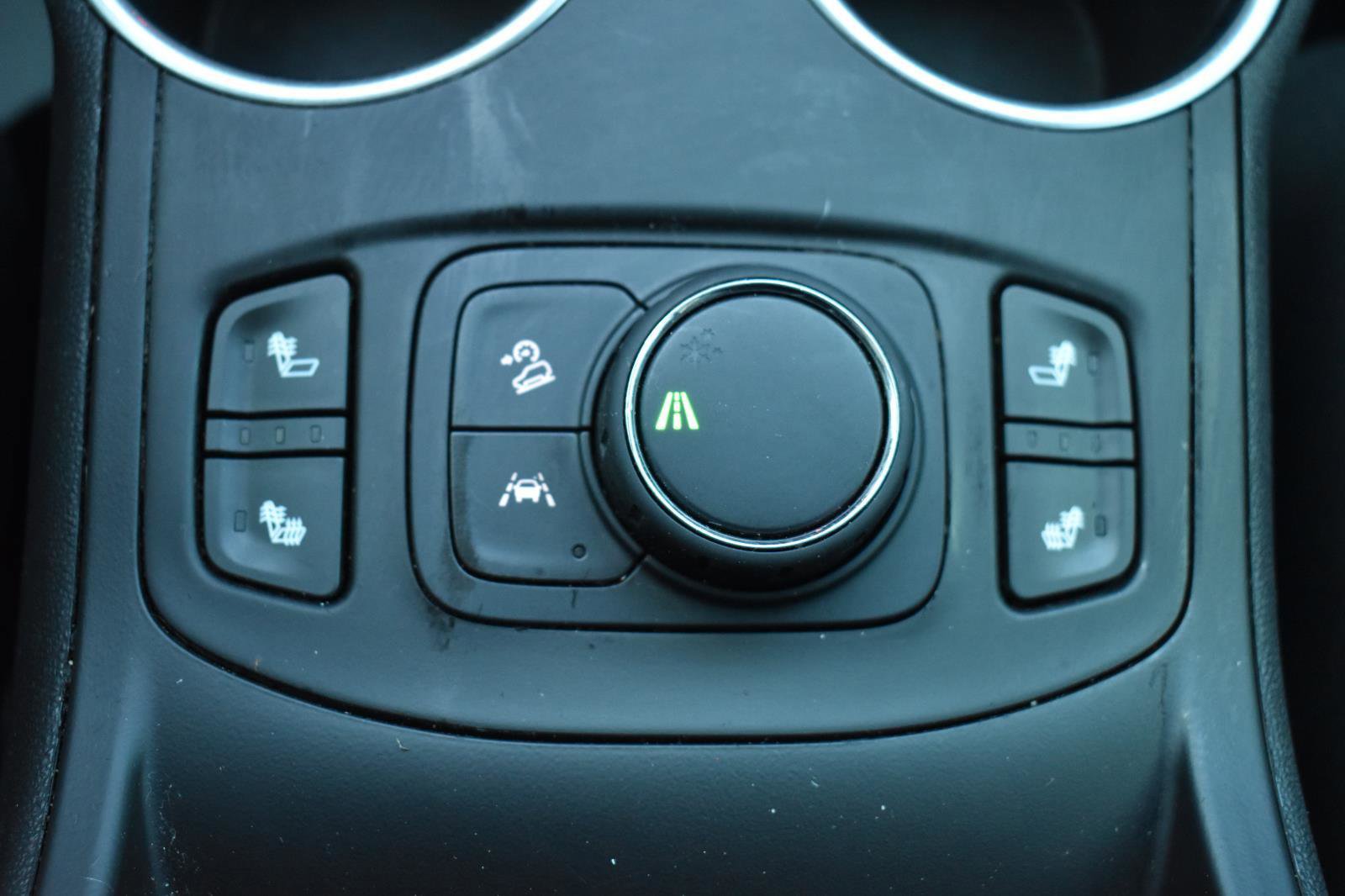 Used 2020 GMC Terrain SLT image 34