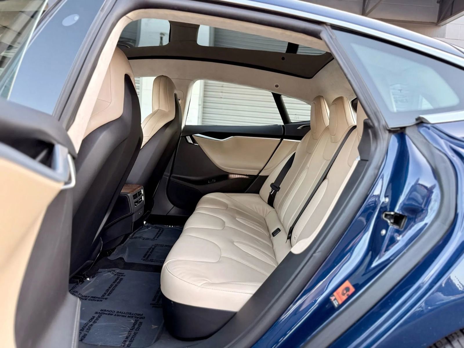 Used 2016 Tesla Model S 60D image 19