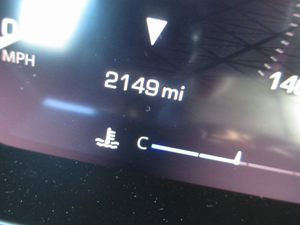 Used 2026 GMC Sierra 1500 SLT w/ SLT Convenience Package image 31