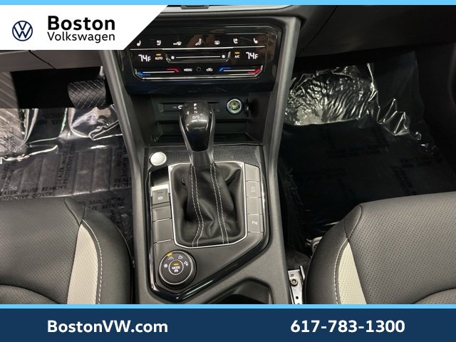 Used 2025 Volkswagen Taos SEL w/ Black Wheel Plus Package image 23