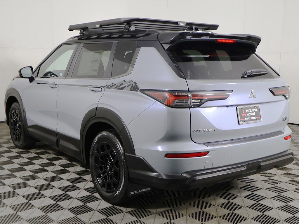 New 2025 Mitsubishi Outlander Trail Edition image 12