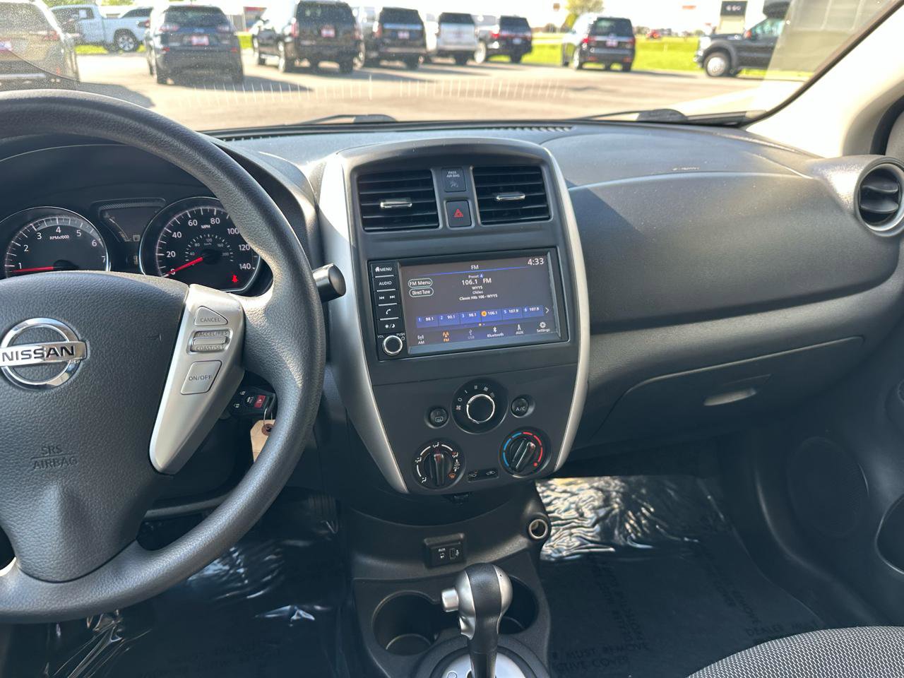 Used 2019 Nissan Versa SV FWD image 12