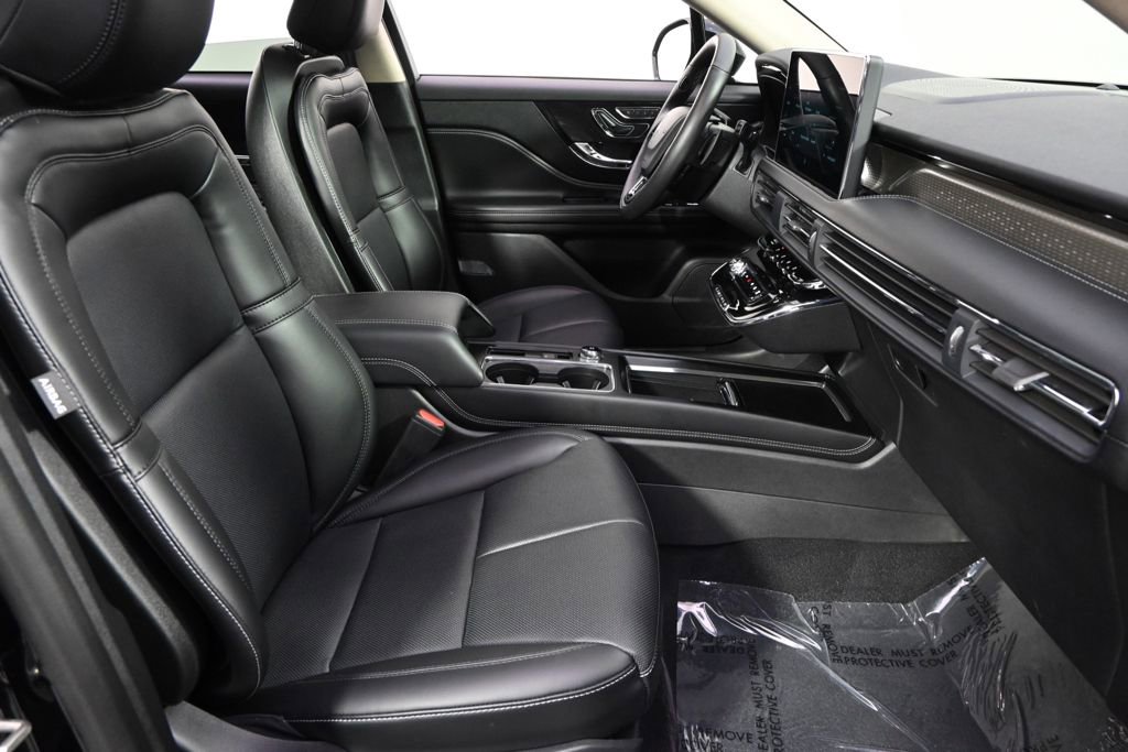 New 2026 Lincoln Corsair Reserve w/ Jet Appearance Package AWD/4WD image 16
