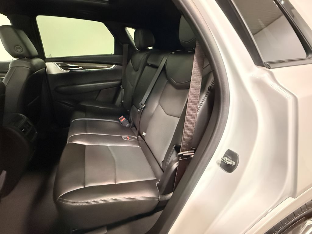 Used 2024 Cadillac XT5 Sportv AWD/4WD image 8