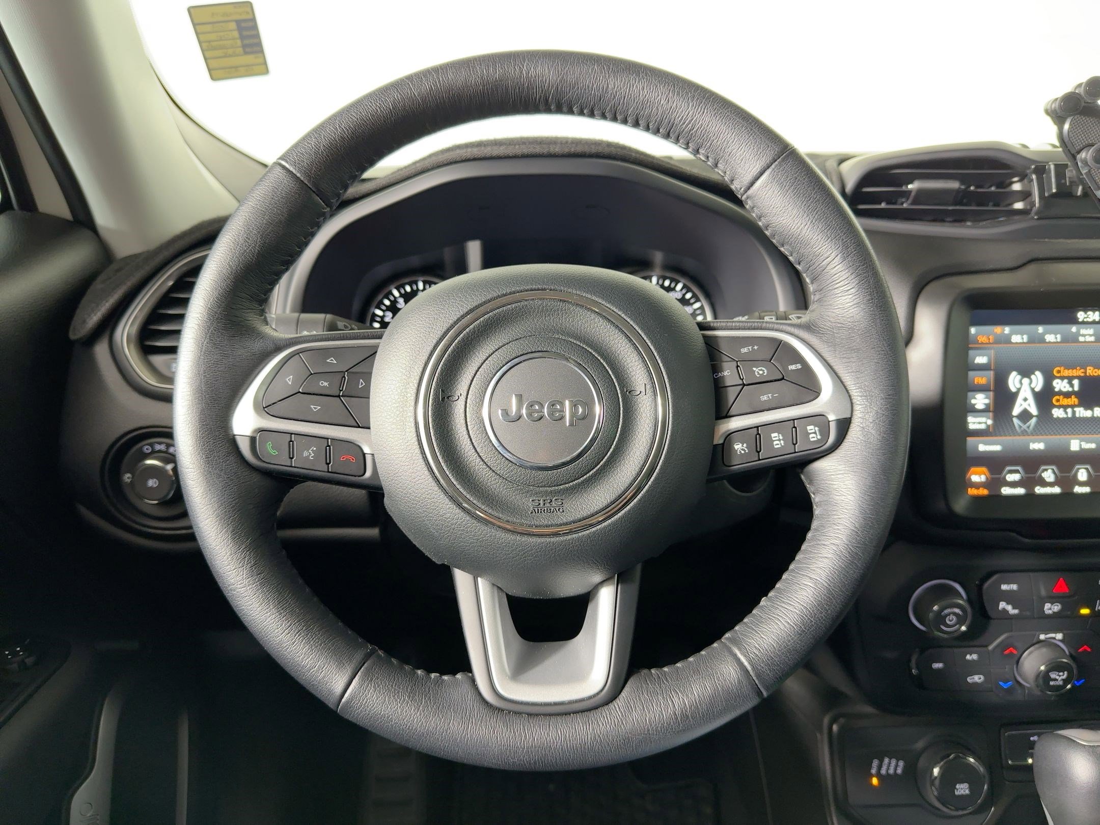 Used 2023 Jeep Renegade Limited w/ Limited Elite Group image 14