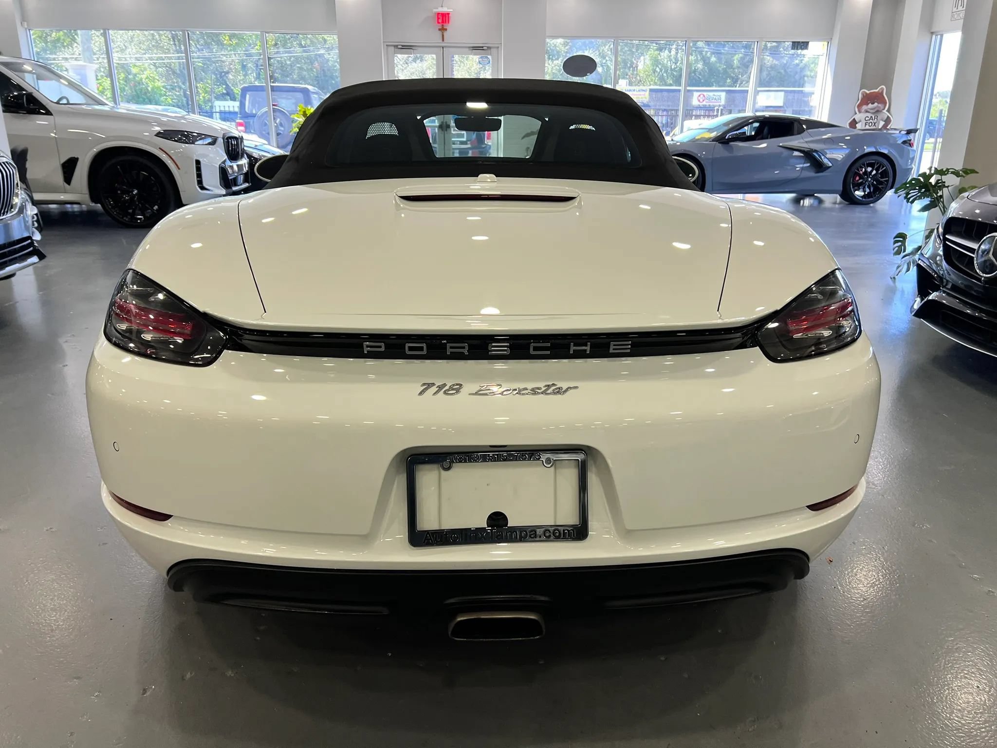 Used 2018 Porsche 718 Boxster RWD image 5