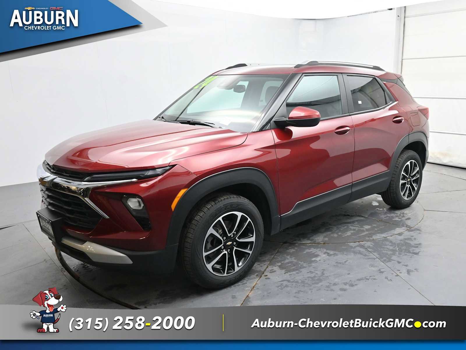 Used 2024 Chevrolet TrailBlazer LT w/ Convenience Package image 2