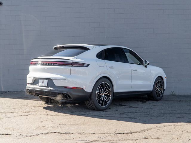New 2026 Porsche Cayenne S image 7