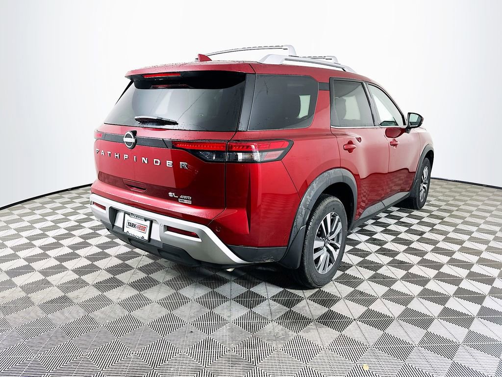 Certified 2024 Nissan Pathfinder SL image 11