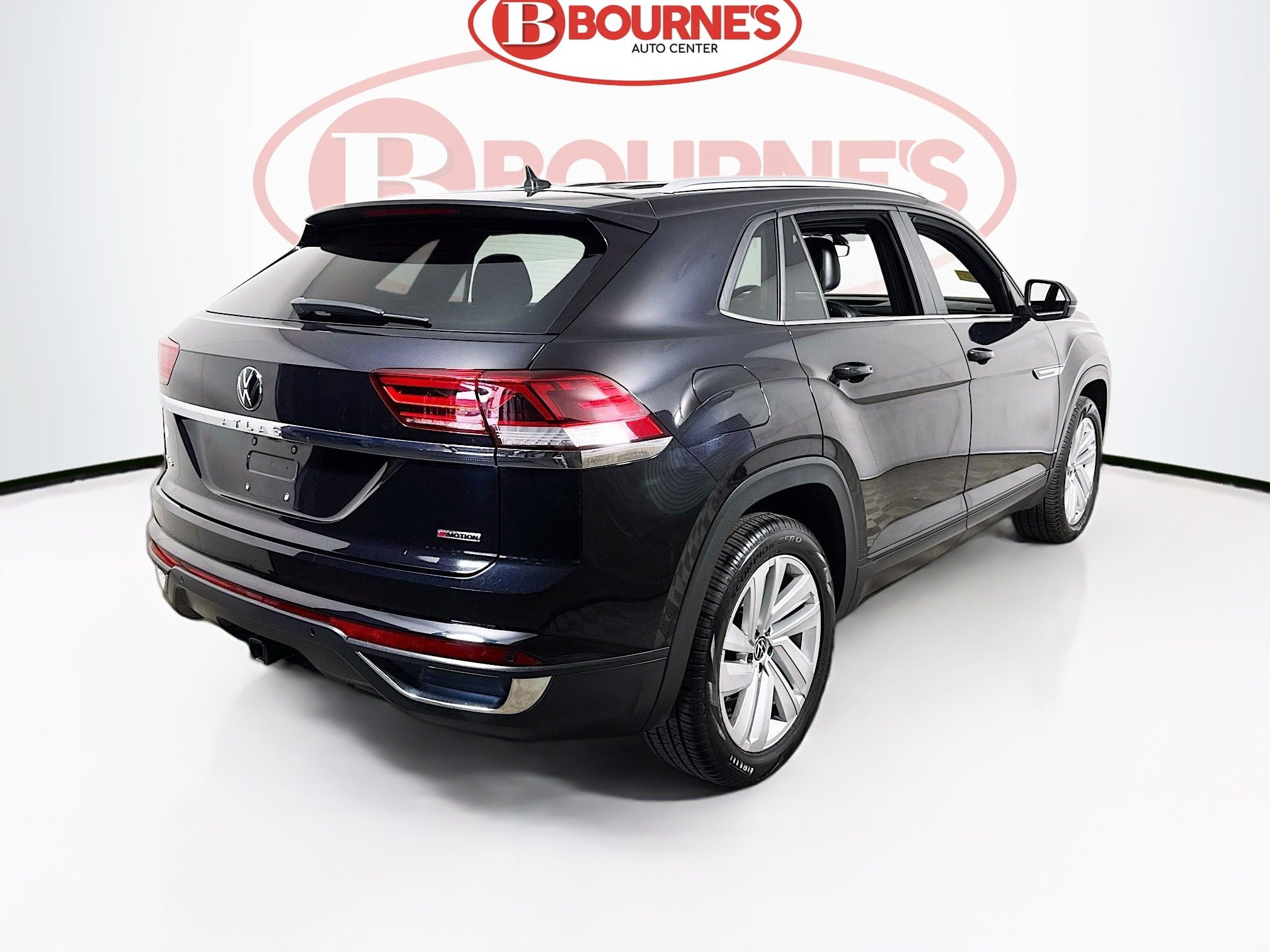 Used 2021 Volkswagen Atlas Cross Sport SE AWD/4WD image 9