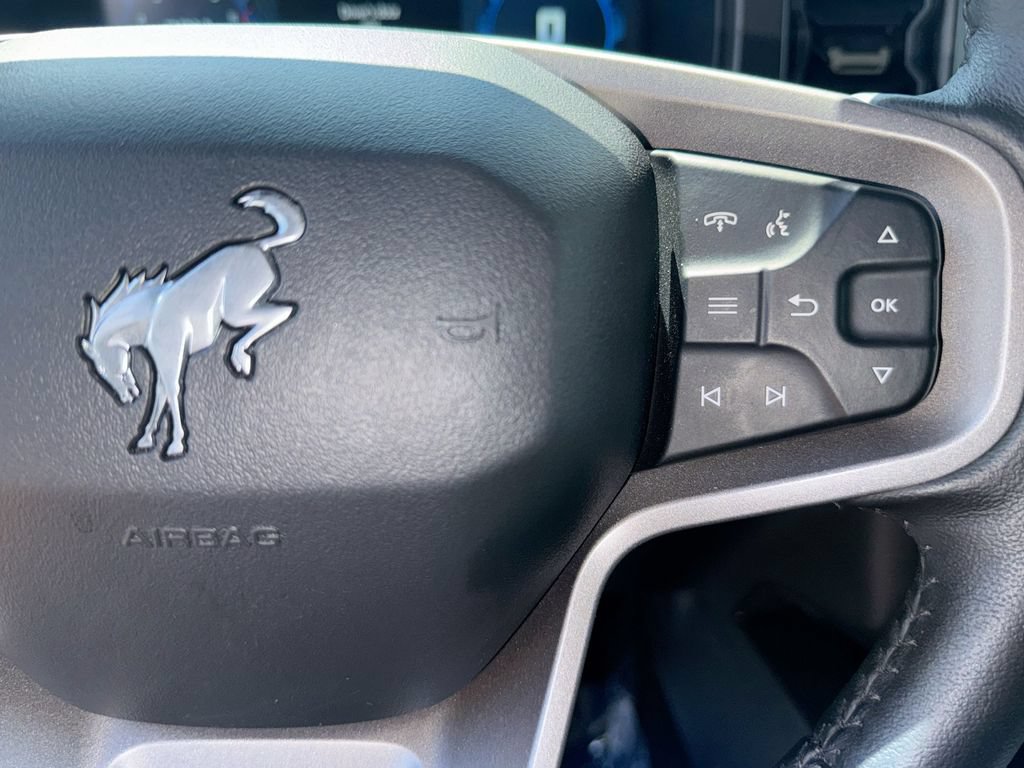 Used 2025 Ford Bronco Badlands AWD/4WD image 18