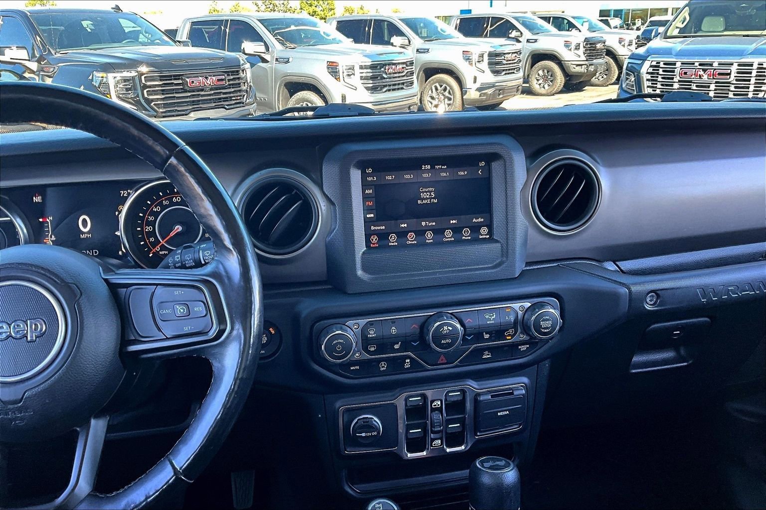 Used 2021 Jeep Wrangler Unlimited Willys image 6