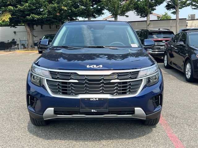 Used 2026 Kia Seltos LX AWD/4WD image 4